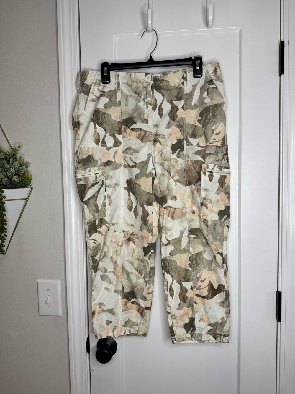Chico’s Soft Camo Cropped Utility Pants